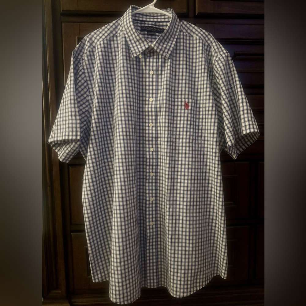 U.S. Polo Assoc Big/Tall Men’s Short Sleeve Button Up - Blue Pld- EUC - Size XXL
